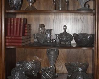 Cut glass, crystal and pressed glass. Set of antique books.