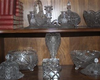 Cut glass, crystal and pressed glass. Set of antique books.