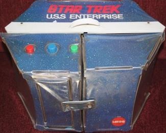 Paramount Toys Vintage 1975 Star Trek Playset USS Enterprise and 3 figures of 1974 Crew.