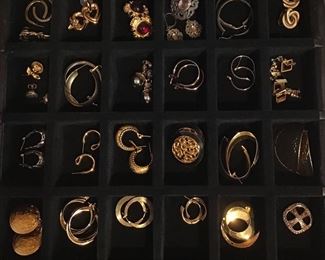 Costume Goldtone Earrings