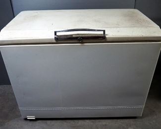 Sears Cold Spot Chest Freezer Model #17, 38" x 48" x 28"