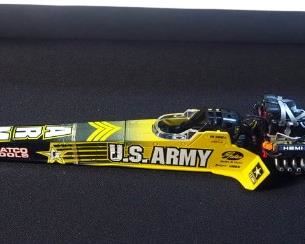 Matco Tools NHRA Die Cast Replica Top Fuel Dragster Tony Schumacher, 2004 NHRA Champ, US Army