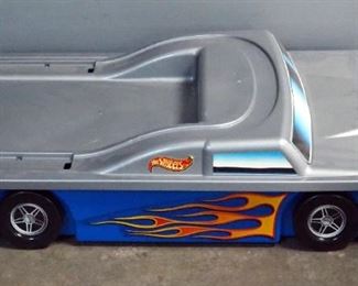 Hot Wheels Toy Cars And Race Track Tote On Wheels, 8" x 18" x 30" Length, Includes 06 1St Edition Poster And Drag Race Track