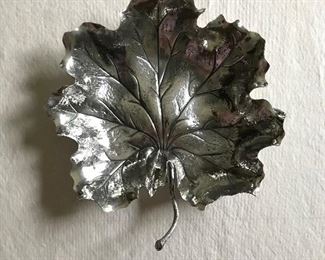 Very finely crafted Buccellati sterling silver leaf dish, hallmarked, 9.5” x 8.5, 356g, mid 20th century, Italy