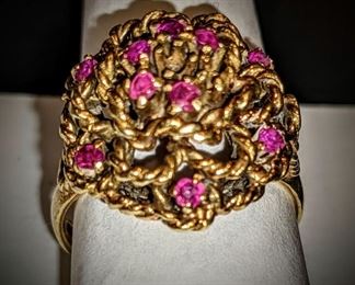 Italy - 10K Ruby Dome - Vintage