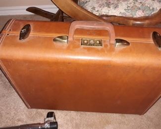 Vintage suitcase 