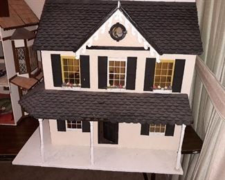 Custom doll house 