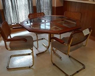Vintage MOD table and 4 chairs