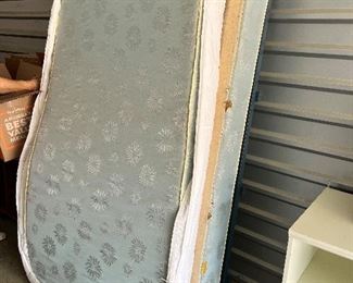 Twin size mattress and frame