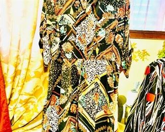 Extremely elegant selection of size 14-18 clothing!! With lots of shoes, purses and hats to match! 