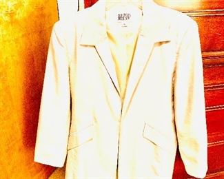 Extremely elegant selection of size 14-18 clothing!! With lots of shoes, purses and hats to match! 