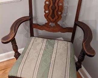 dining room chair