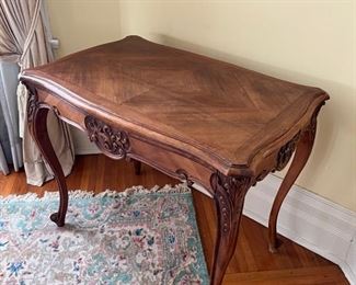 Occasional table with parquetry