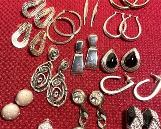 Costume Jewelry Silver Colored Pierced Earrings Chicos, Etc.