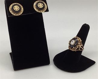14K Gold Size 8 Onyx & CZ Ring & Asian Design Onyx Earrings 12.58g