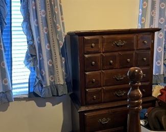 DCIM 103APPLE IMG 3001 conv