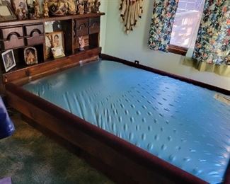 Full size Waterbed With 2 drawers  on each side underneath  