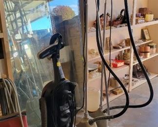 Commercial clothing steamers