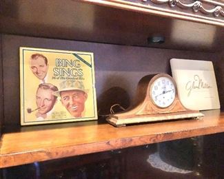 Records and mantle clock 