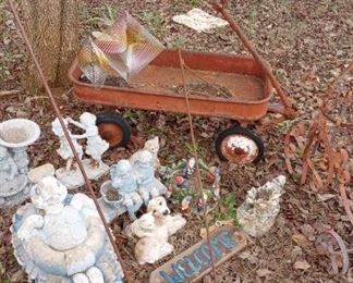 Lawn and Landscape Decor Old Wagon and Vintage Tricycle Plant Stand