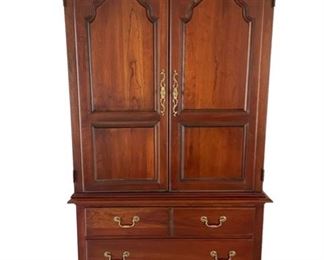 $600.00 USD     Traditional Cherry Wardrobe / Entertainment Center KG136-7     Description: Traditional wardrobe with raised panel arched fronts and additional 3 drawer storage below. 
Condition: Very good condition
Dimensions: 22 x 41 x 76"H
Local pick up Ashburn VA.  Contact us for shipper suggestions     https://goodbyhello.com/products/cherry-wardrobe-entertainment-center-kg136-7?_pos=1&_sid=8454599d2&_ss=r