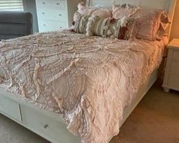 $300 ALL OFFERS CONSIDERED!!!               
Aspenhome White Cambridge Queen Sleigh Storage Bed KG136-2                                              Description:   Traditional styling made fresh with this attractive design, reinforced by quality craftsmanship. Subtle touches such as the beautiful polished nickel hardware will make the Cambridge collection an easy match to enhance your space.

Condition: Very good condition.  There are a few marks near the drawers

Dimensions:  67"W x 97"D x 56"H

Local pick up Ashburn VA.  Contact us for shipper suggestions.