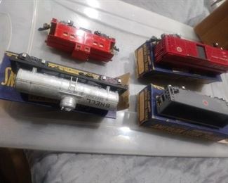 gilbert trains vintage s scale?