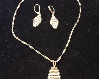 14k GOLD necklace and earrings
