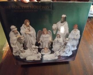 nativity scene in box 
