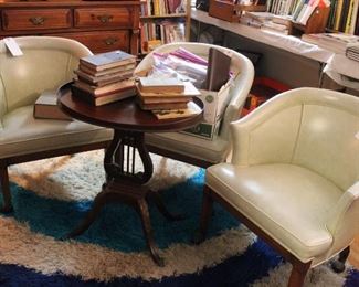 LYAR BACK TABLE AND THREE BARRELL CHAIRS