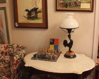ARTIST LEE ADAMS, MARBLE TOP ACCENT TABLE