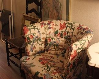 A PAIR OF FLORAL BARREL CHAIR