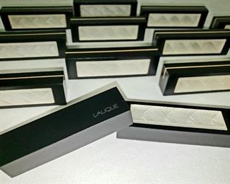 Set of 16 LALIQUE crystal place card holders.