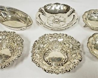 Sterling silver service wares.