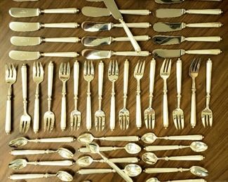 Alain Saint-Joanis (France) flatware set. (Brand New). Silverplated, 48 pieces. Quadrille pattern.