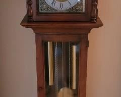 Howard Miller Tempas Fugit Grandmother Clock