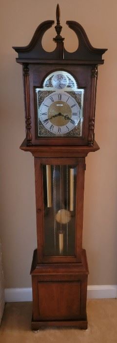 Howard Miller Tempas Fugit Grandmother Clock