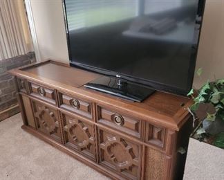 Vintage Magnavox Stereo