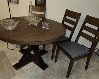 dining table with 4 chairs