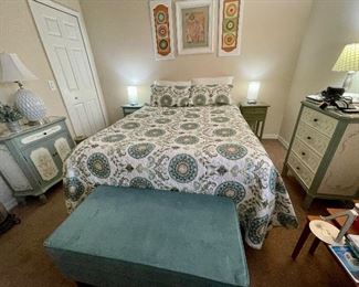 Bedroom set 
Will presale furniture 