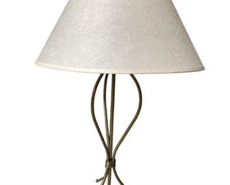 $50.00 USDTable Lamp Metal Base w Intricate Cream Shade MA133-48 Description: Table lamp with a curved metal base and cream shade
Condition: In excellent used condition with only minor signs of wear consistent with use and age.
Dimensions: 16" x 28" "H
Location: Local pick up Bethesda, MD. Contact us for shipper suggestions https://goodbyhello.com/products/1-table-lamp-metal-base-cream-shade-ma133-48?_pos=1&_sid=7d1d5a6c7&_ss=r