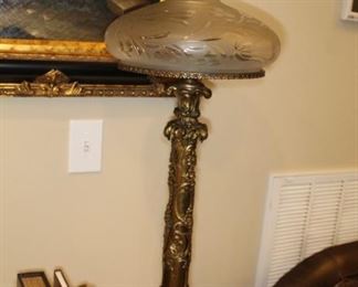 Presell @ $3998
Brass Sinumbra Argand Lamp decorated with floral vine, leaf and floral column with period etched glass shade. Shade has a small chip. Most likely produced by Messenger and Sons of London and Birmingham. Circa 1840
Dimensions: 33”H Glass Shade: 14”H x 17”W
Stock #010
