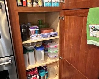 PANTRY, PLASTICWARE