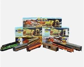 Six Athearn in Miniature Model Trains