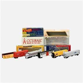Six Various Brand HO Scale Model Trains