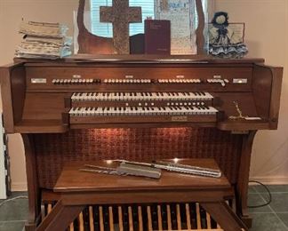 We Will Dyers Organ And Bench
