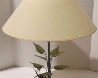 Metal Leaf Lamp