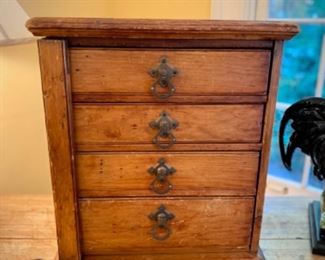 Wellington-style antique chest with sidelock 