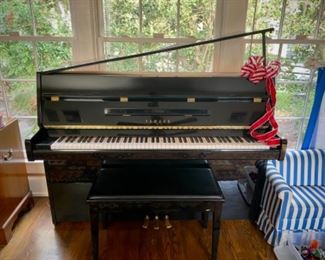 Yamaha upright piano M1E T 129610