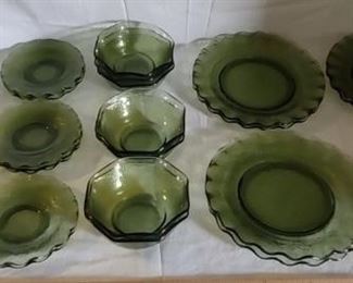 Vintage green glass dish set